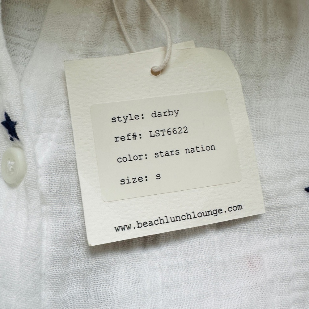 NWT Women’s Small | Beach Lunch Lounge | White Star Print Button Front Blouse - Picture 3 of 8